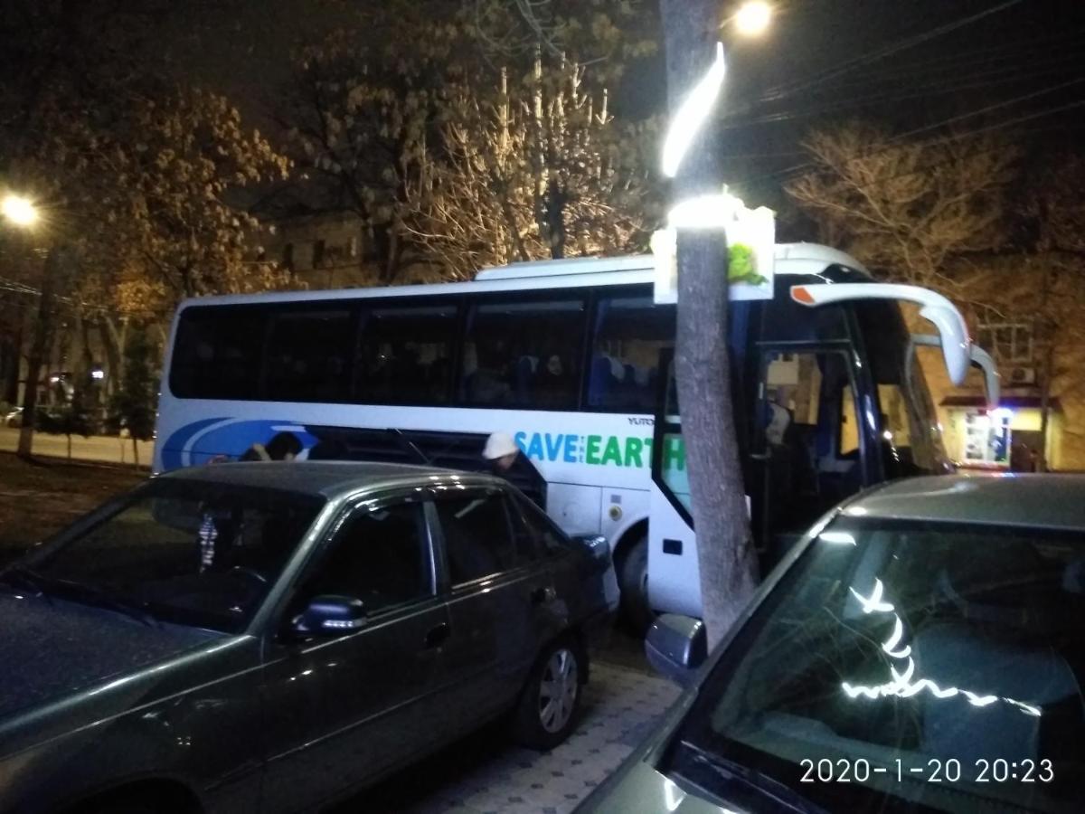 Hostel Bukhara Goldタシュケント エクステリア 写真